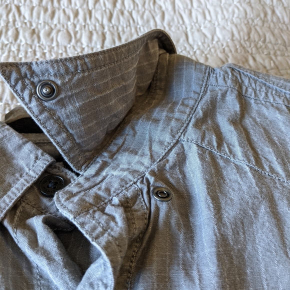 Harley-Davidson Button-Up - Picture 3 of 6